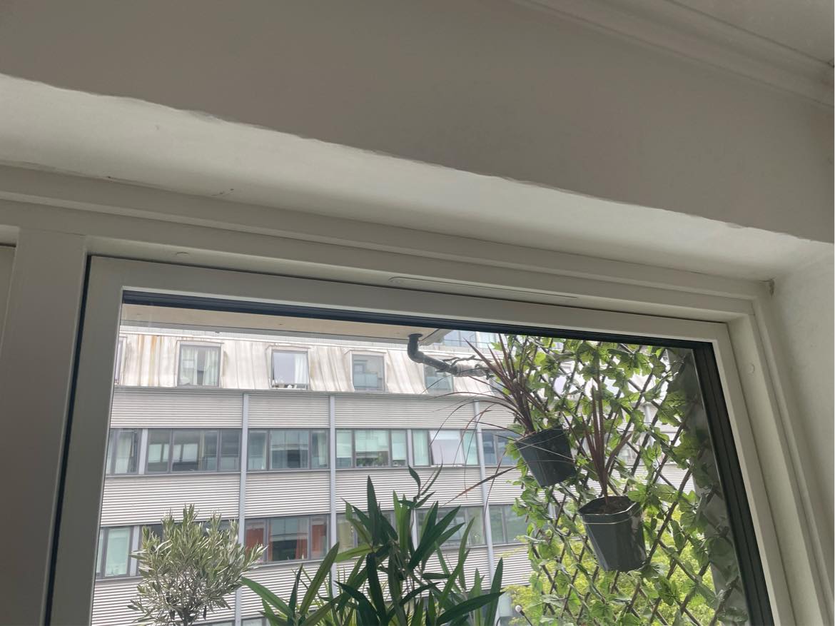 Hjælp til at sætte 3 gamle vinduespersienner op