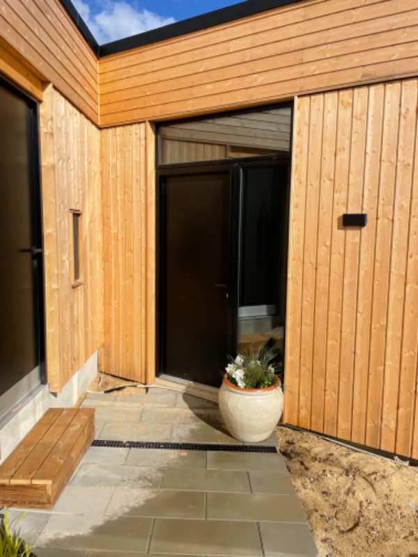 Vores træhus skal vaskes ned