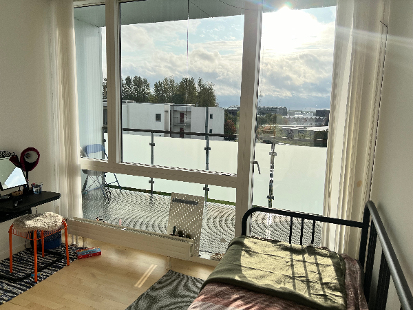 Male fraflytnings lejlighed på 3 rums - 66 m2 - vægge og lofte samt lister, toilet er det kun loft.