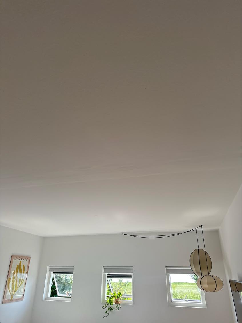 Fuldspartling + maling af loft