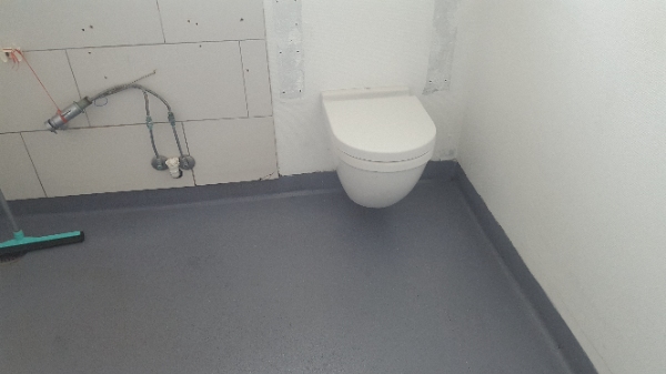 Fliser opsatnin på bad rum .