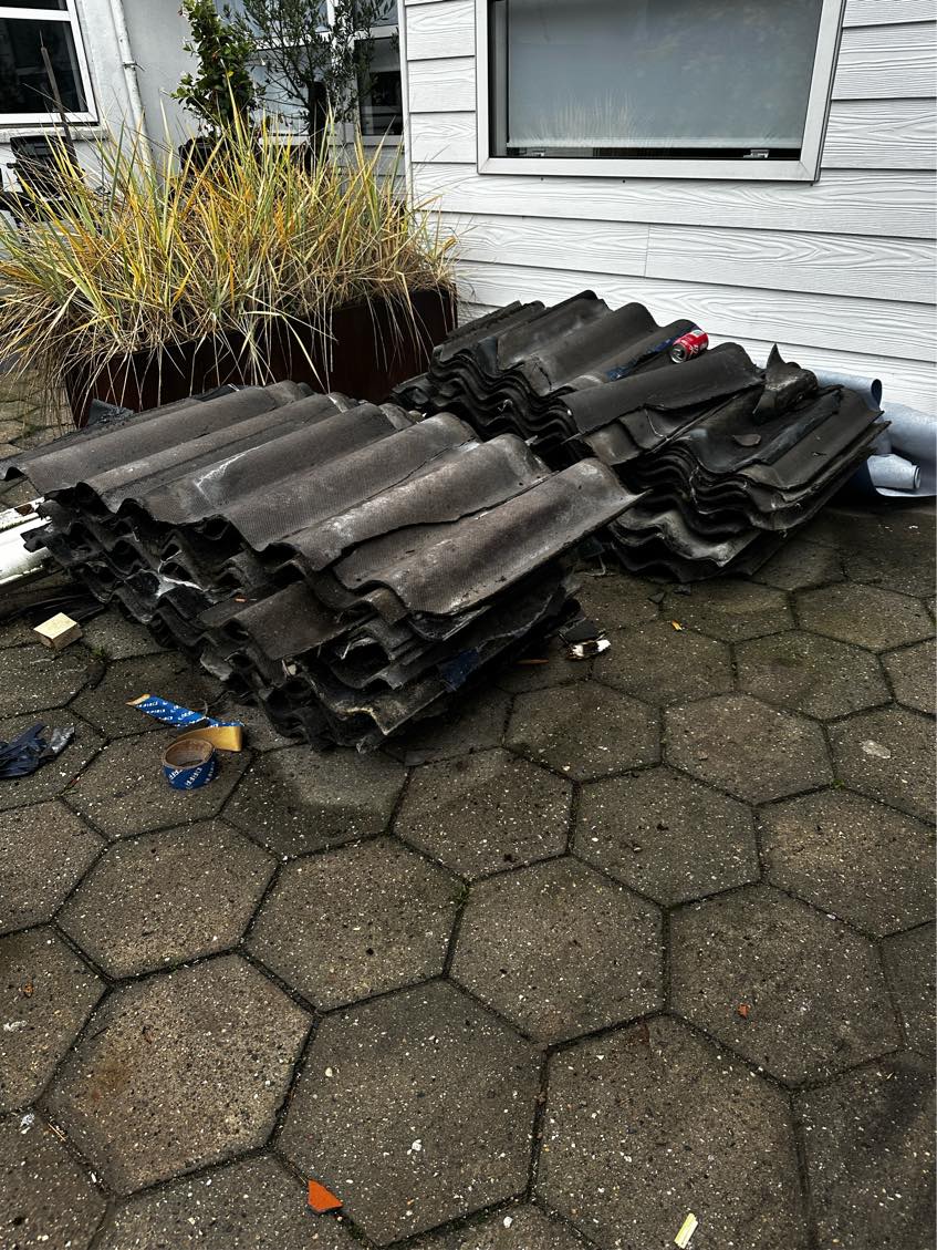 Bortskaffelse af asbest plader