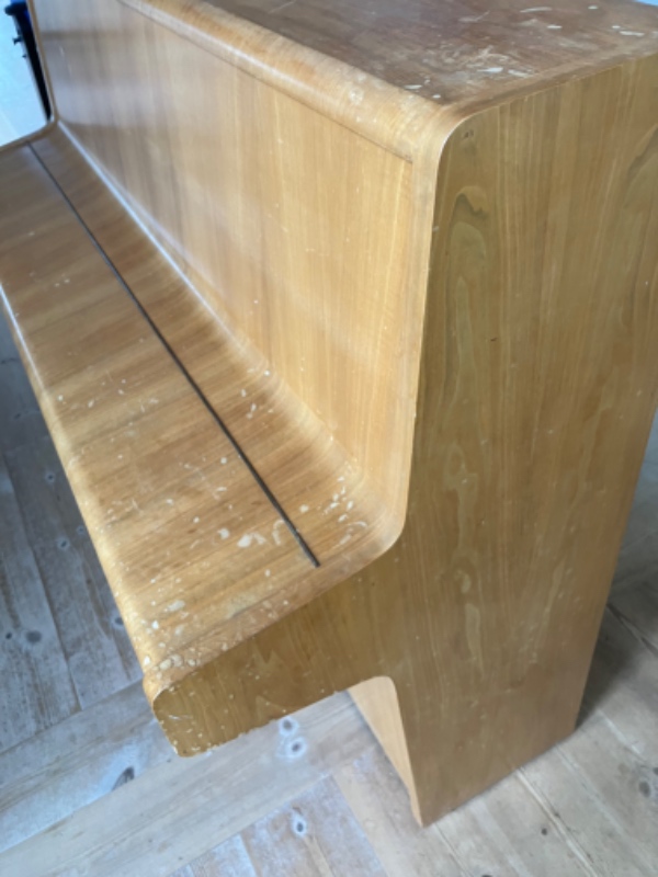 Afhentning af klaver til genbrugsplads