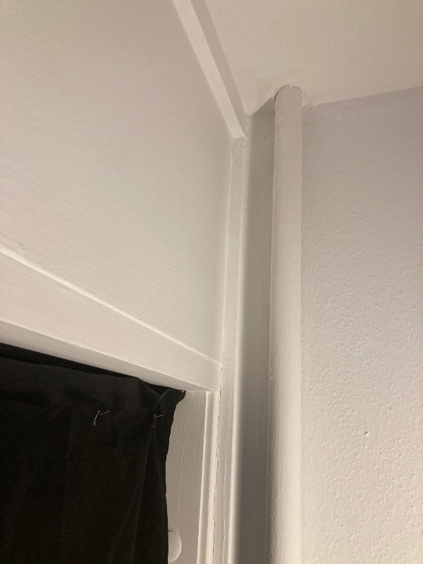 Ophæng af lang (+ 4 m) gardinstang