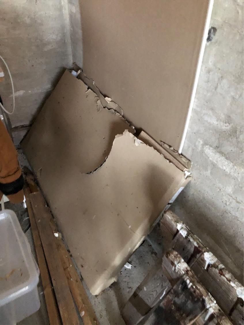 Ting til genbrugsplads fra Kværkeby til Ringsted   Skal sorteres