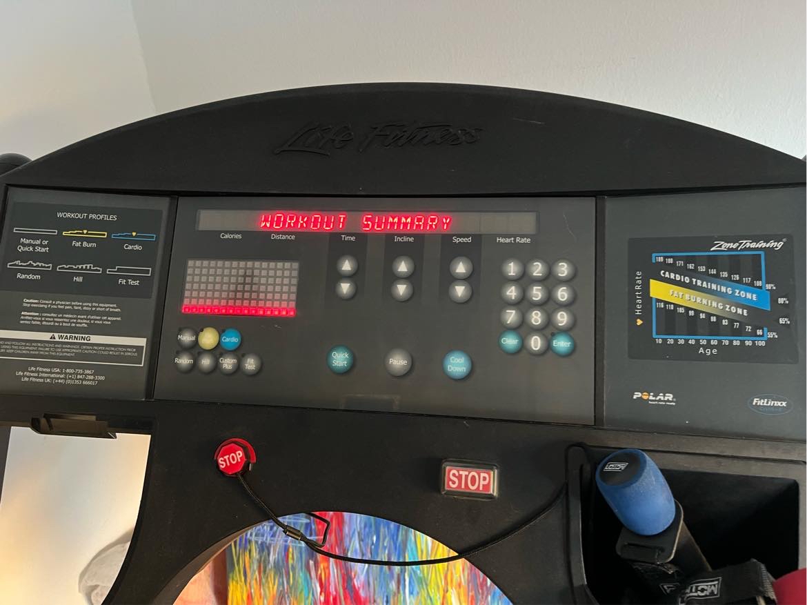 Udskiftning og vedligehold af løbebånd (flade man løber på)