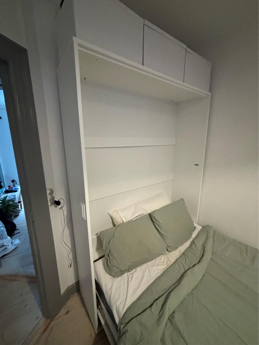 Nedmontering av seng og transport