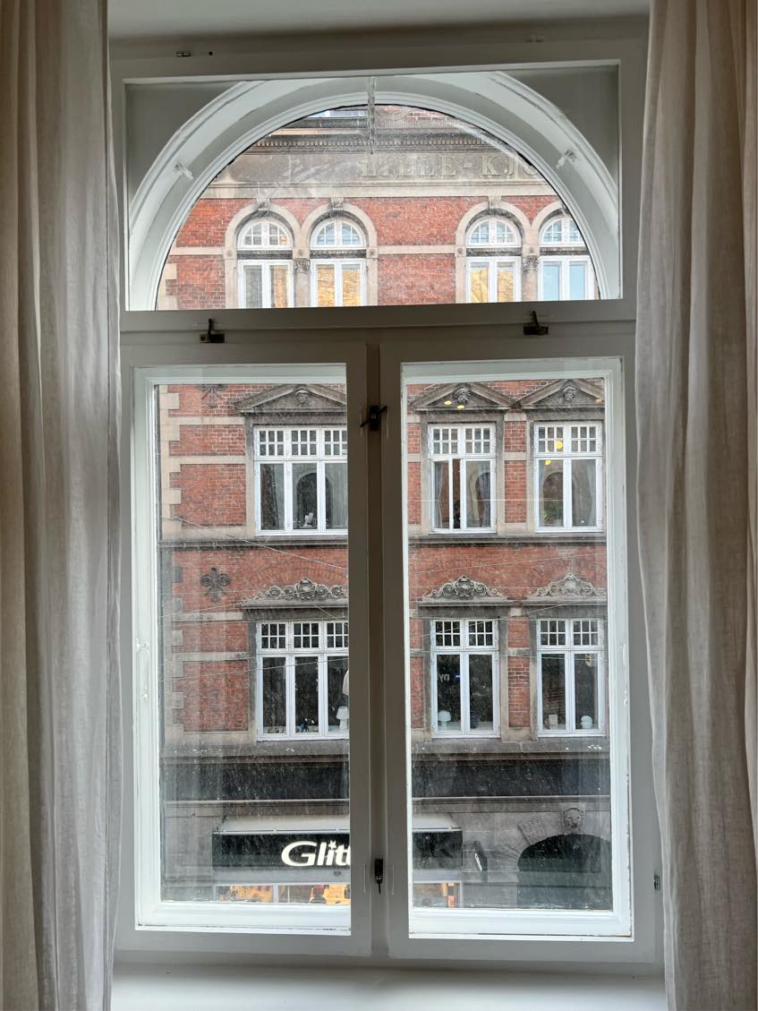 Pudse 5 vinduer på 2 sal