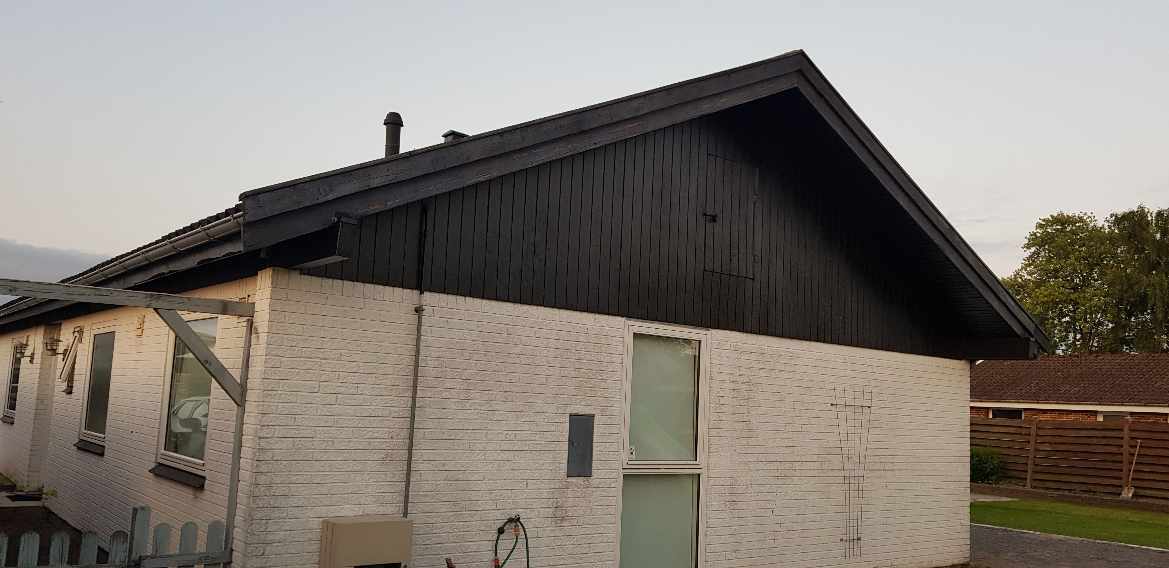 Udskiftning af træplader på endegavle