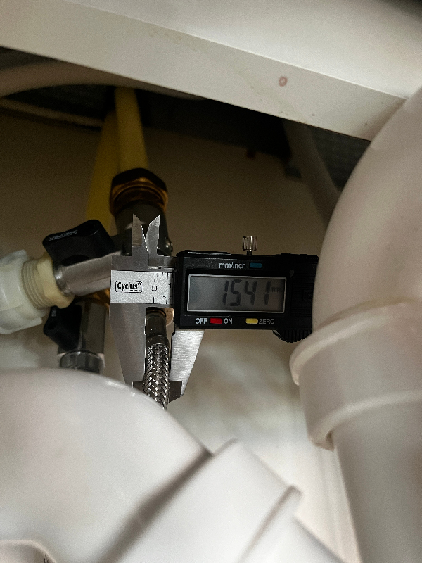 Installation af BWT-anlæg under håndvask