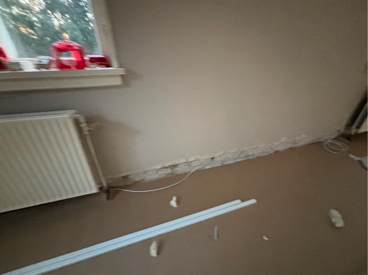 Puds af vægge med mørtel