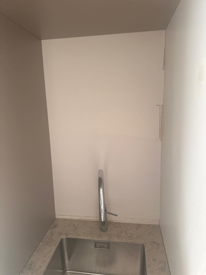 Spartling af væg + maling