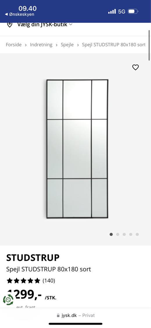 Hentet spejl og bænk og sat spejl op