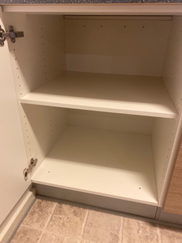 Installation af opvaskemaskine + afmontering af skab