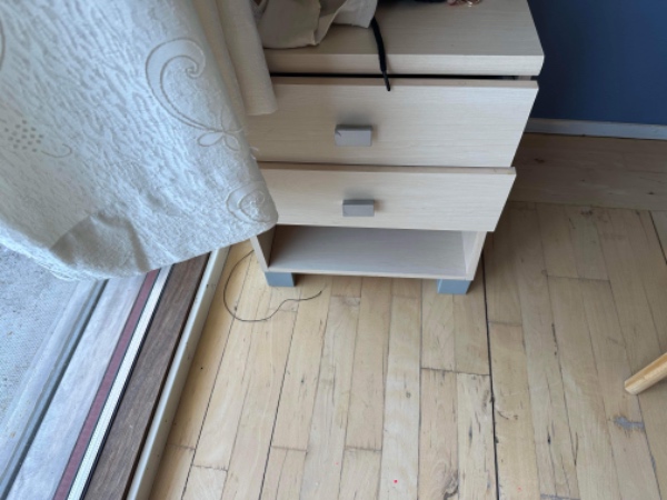 Smide møbler i container