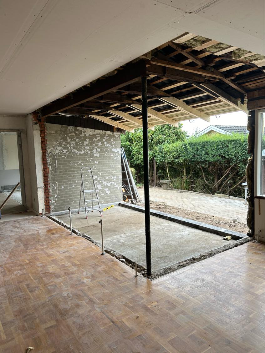 Opsætning af forskaling og gips loft/væg