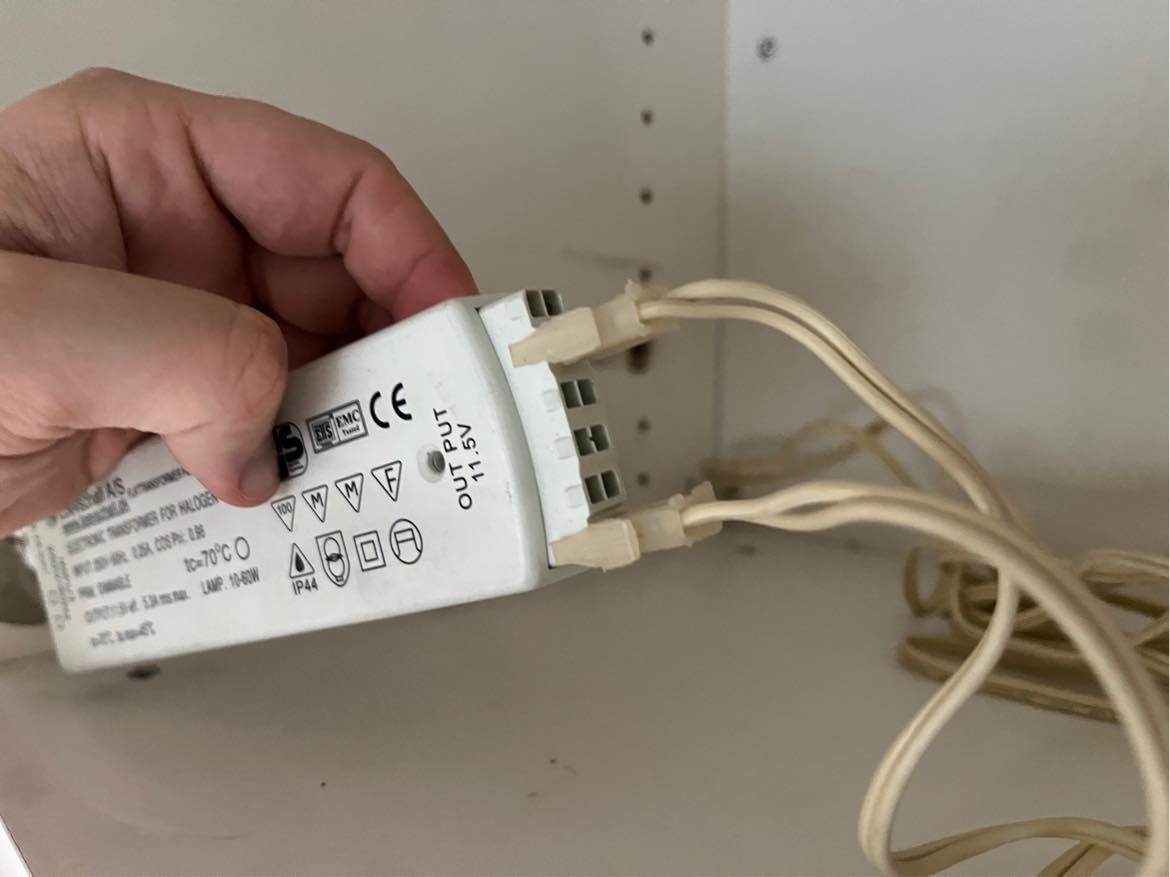 Skift af transformer til halogen spots