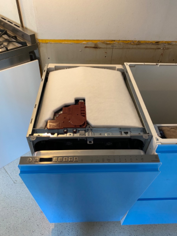 dishwasher installation to water