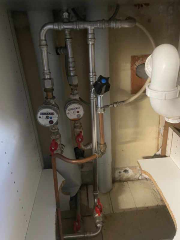 Skifte vandmålere og guld del