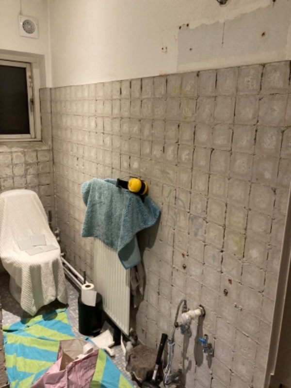 Vådrumssikre, fuldspartle og male