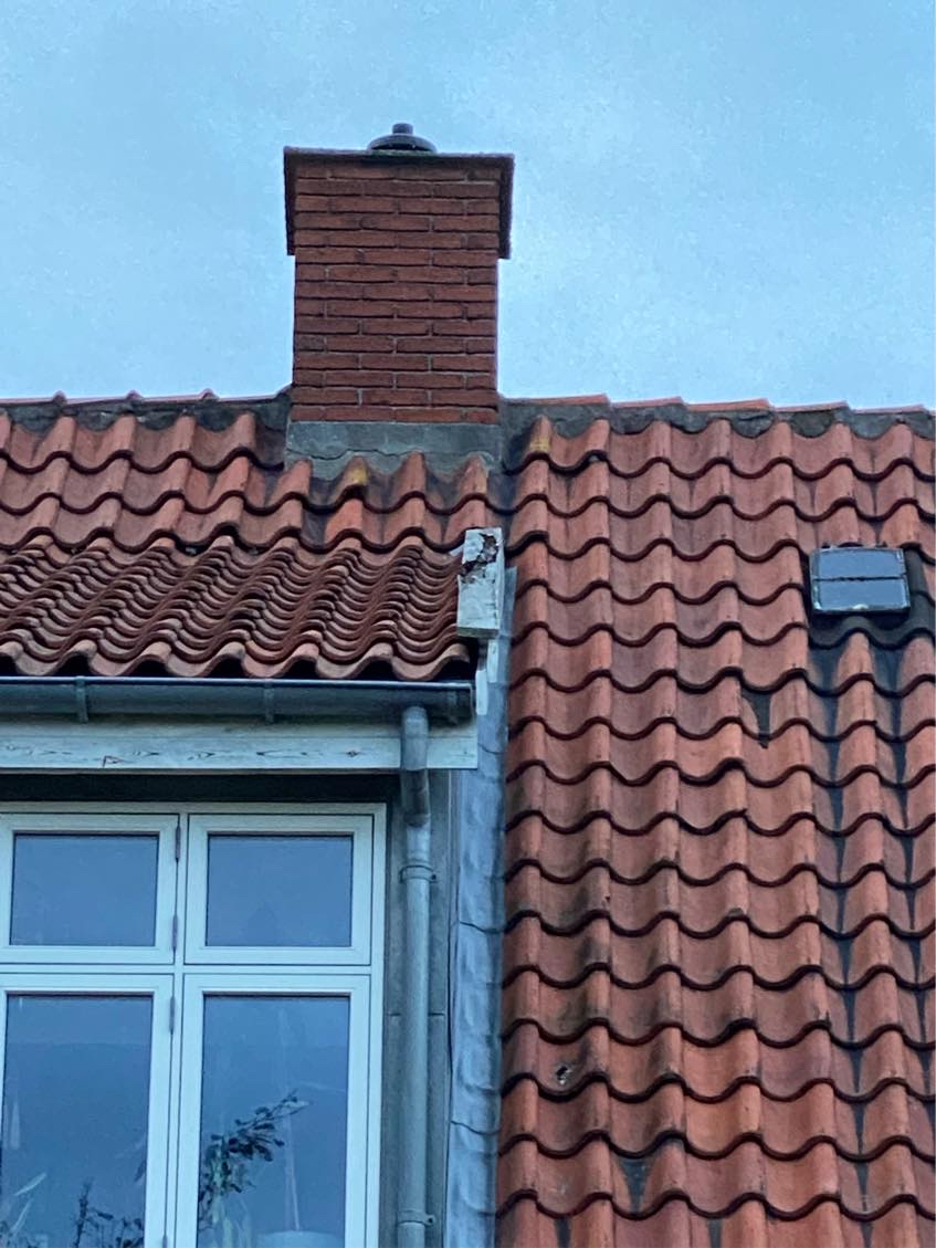 Brædder på på kvist skal skiftes.