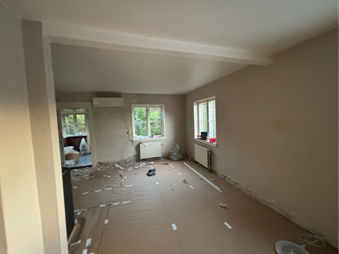 Puds af vægge med mørtel