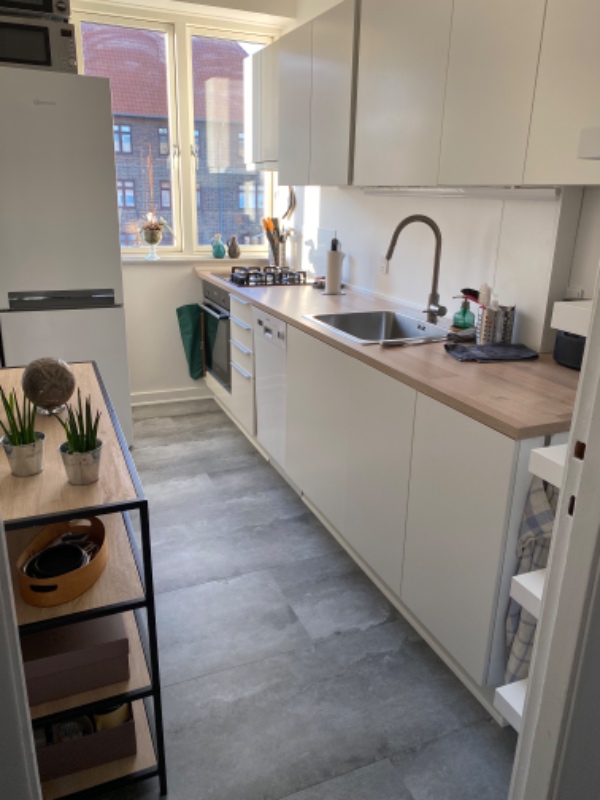 Udskiftning af laminatbordplade