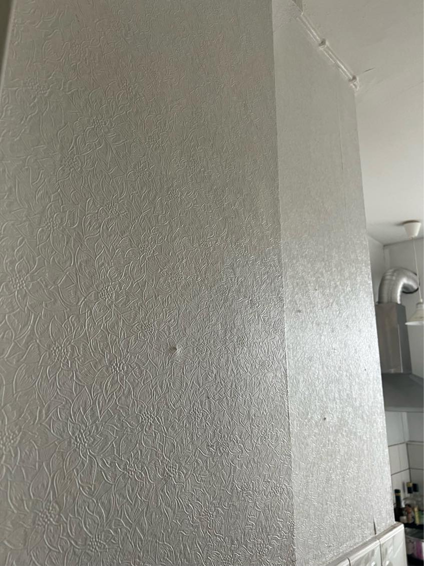 Fjerne tapet, spartle, filte og male 65 kvm