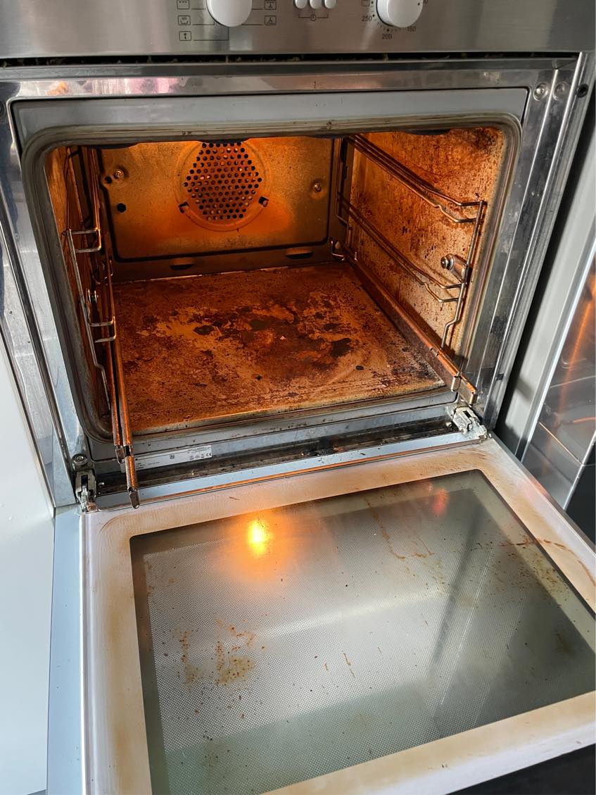 Rengøring af ovn