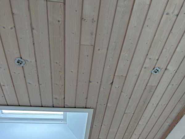 Montering af køkkenlamper