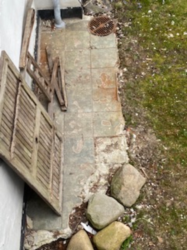 2,5 mBetondæk under haveterrasse