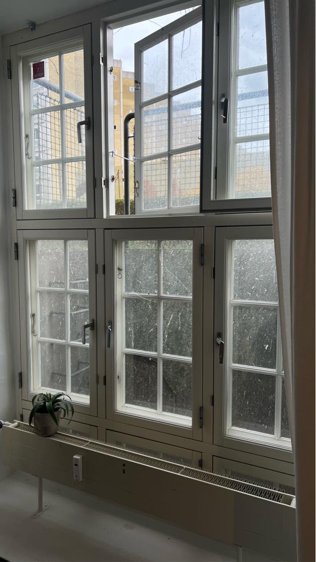 Vinduesvask med duerenspil