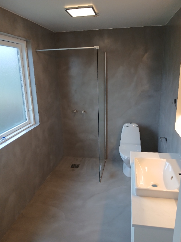Rengøring af nyrenoveret hus