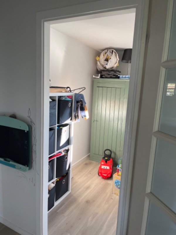 Sættes ny dør i nyt værelse