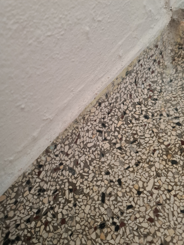 Slibning og lakering af terrazzogulv