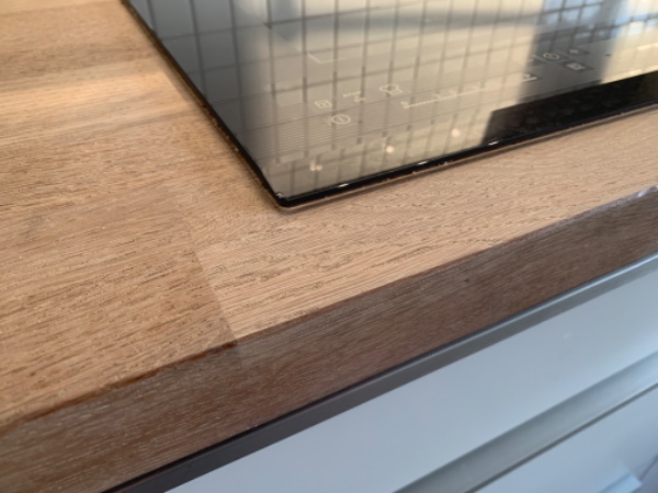 Eksisterende kogeplade nedfældes i bordplade