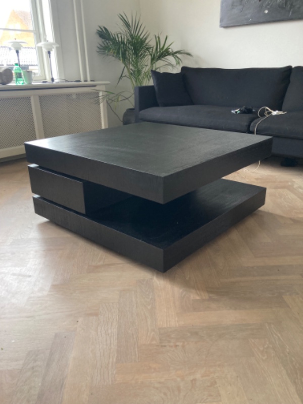 Køre møbler på losseplads