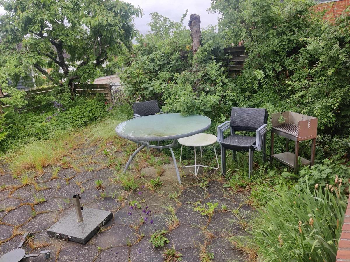 Haveklarering og ukrudtsfjerning 75 kvm