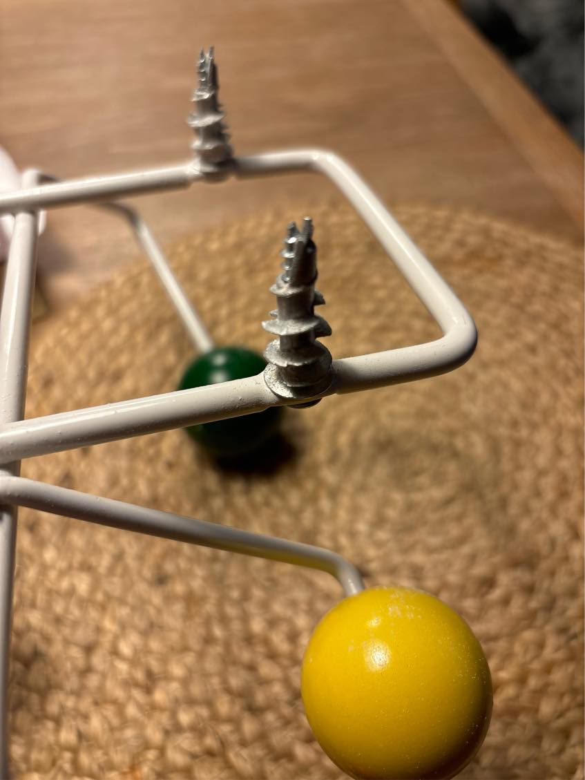 Sætte knagerække op