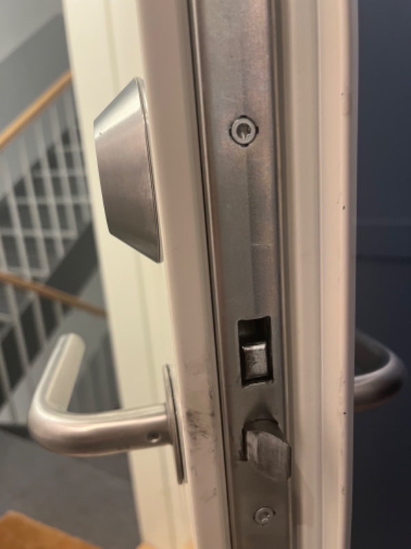 Skift af lås hoveddør