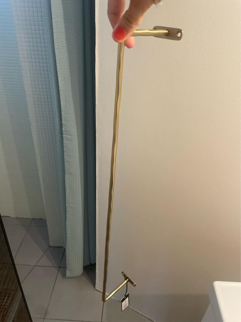 Ophæng af reol, hattehylde samt to knagerækker