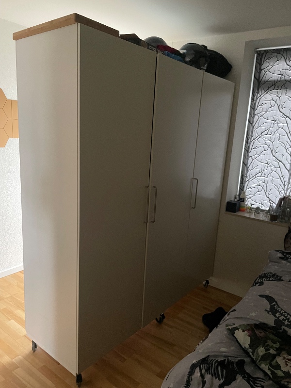 Dybdegående rengøring af 50 kvadratmeters lejlighed