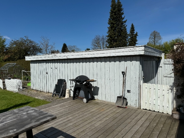 Fjernelse af byggeaffald og garagerester