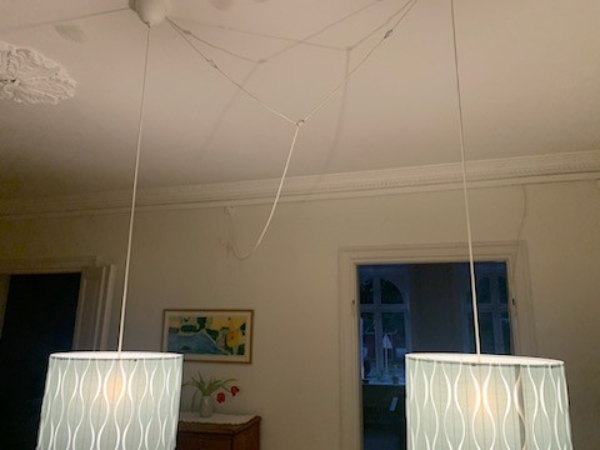 oprydning/opstramning af ledninger