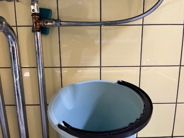 Skiftning af toilet, skiftning af vandrør ved vask, ændring af lufttilførsel ved vandmåler