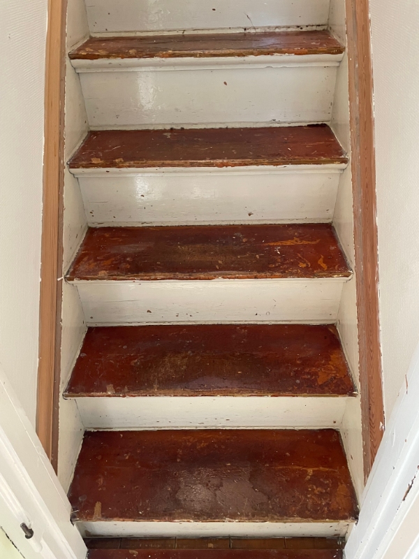 Hølv / slibning af trappe