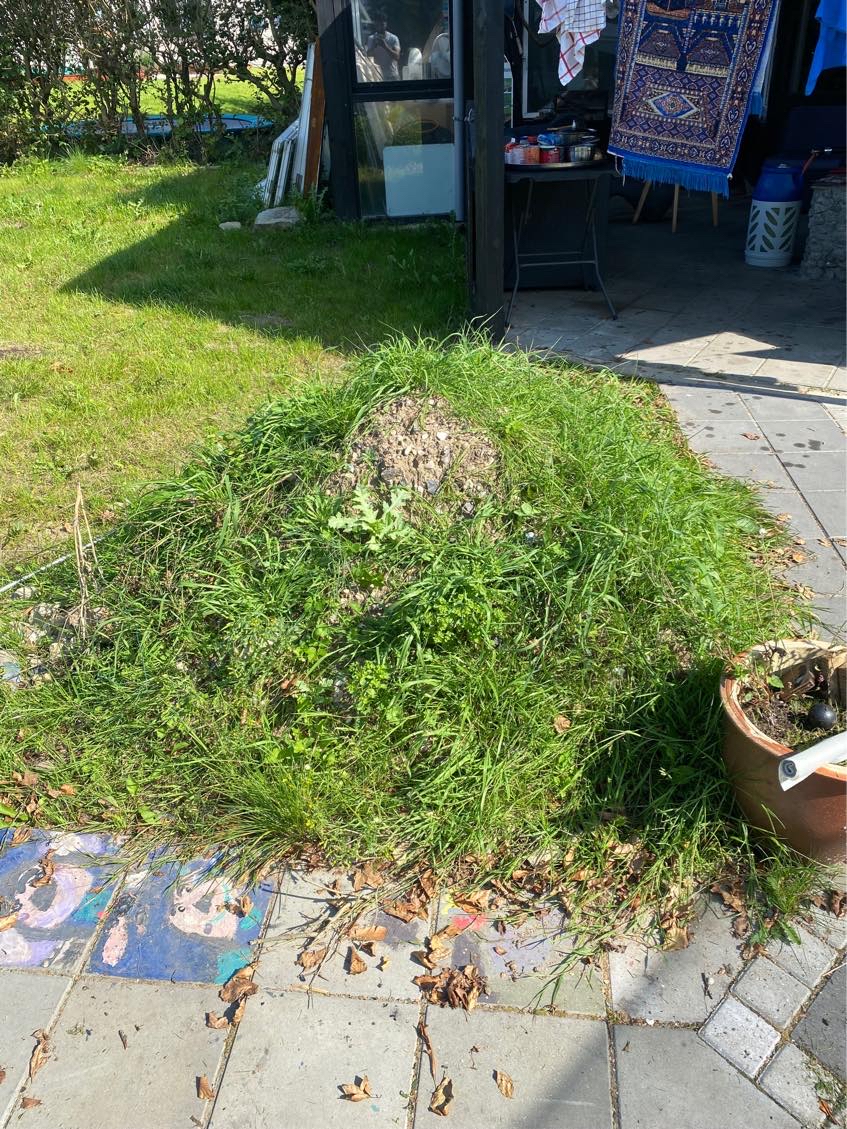 Affald til genbrugsstationen