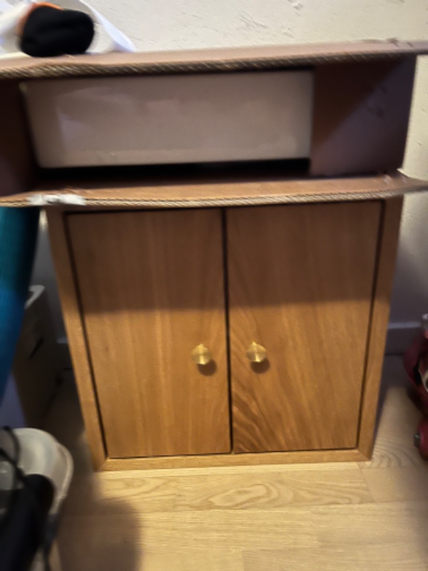 Udskiftning af håndvask og skab