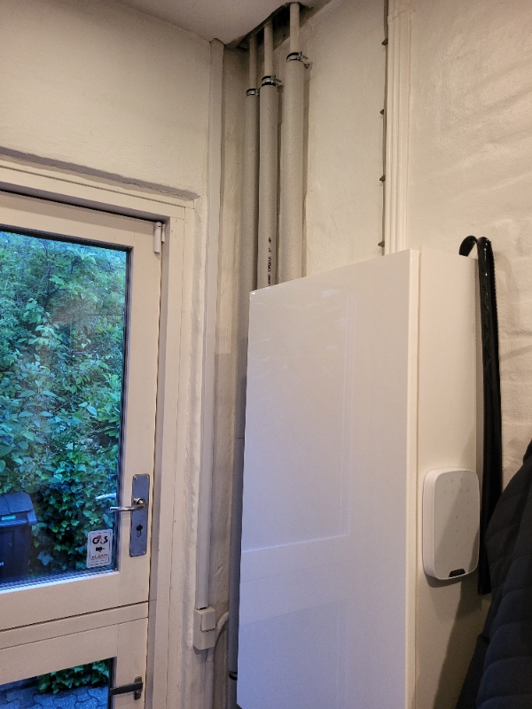 Fræsning af kabler i bryggersvæg