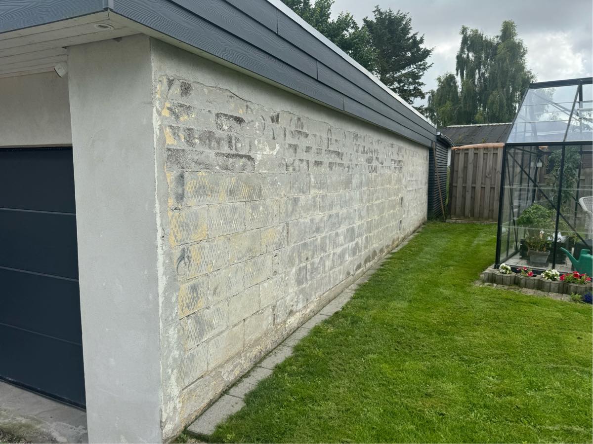 Netpudsning af tre facader